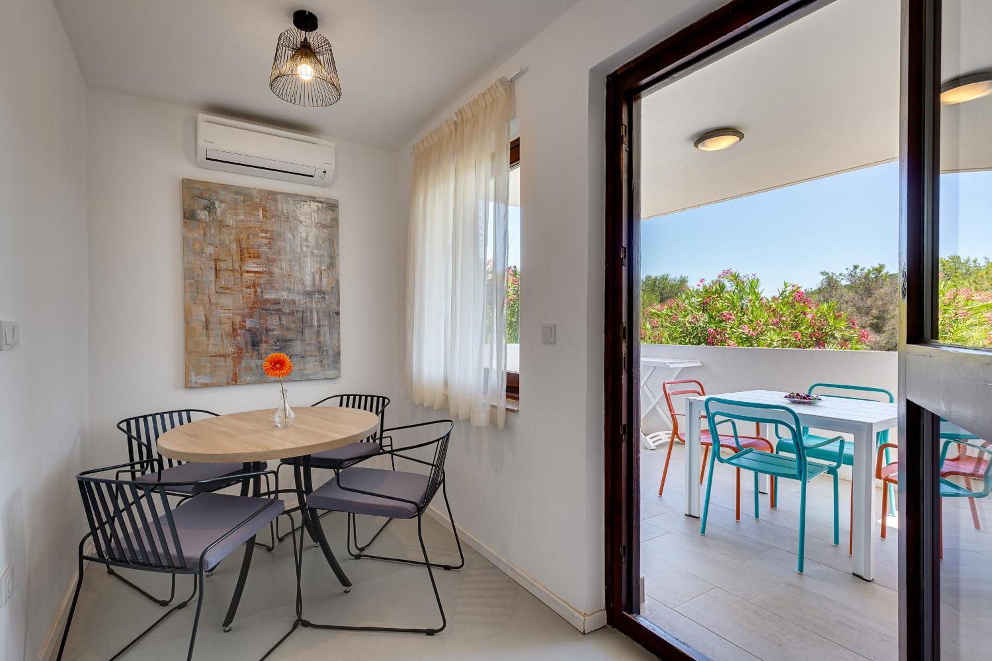 Apartments Jezera Lovisca Ngoại thất bức ảnh
